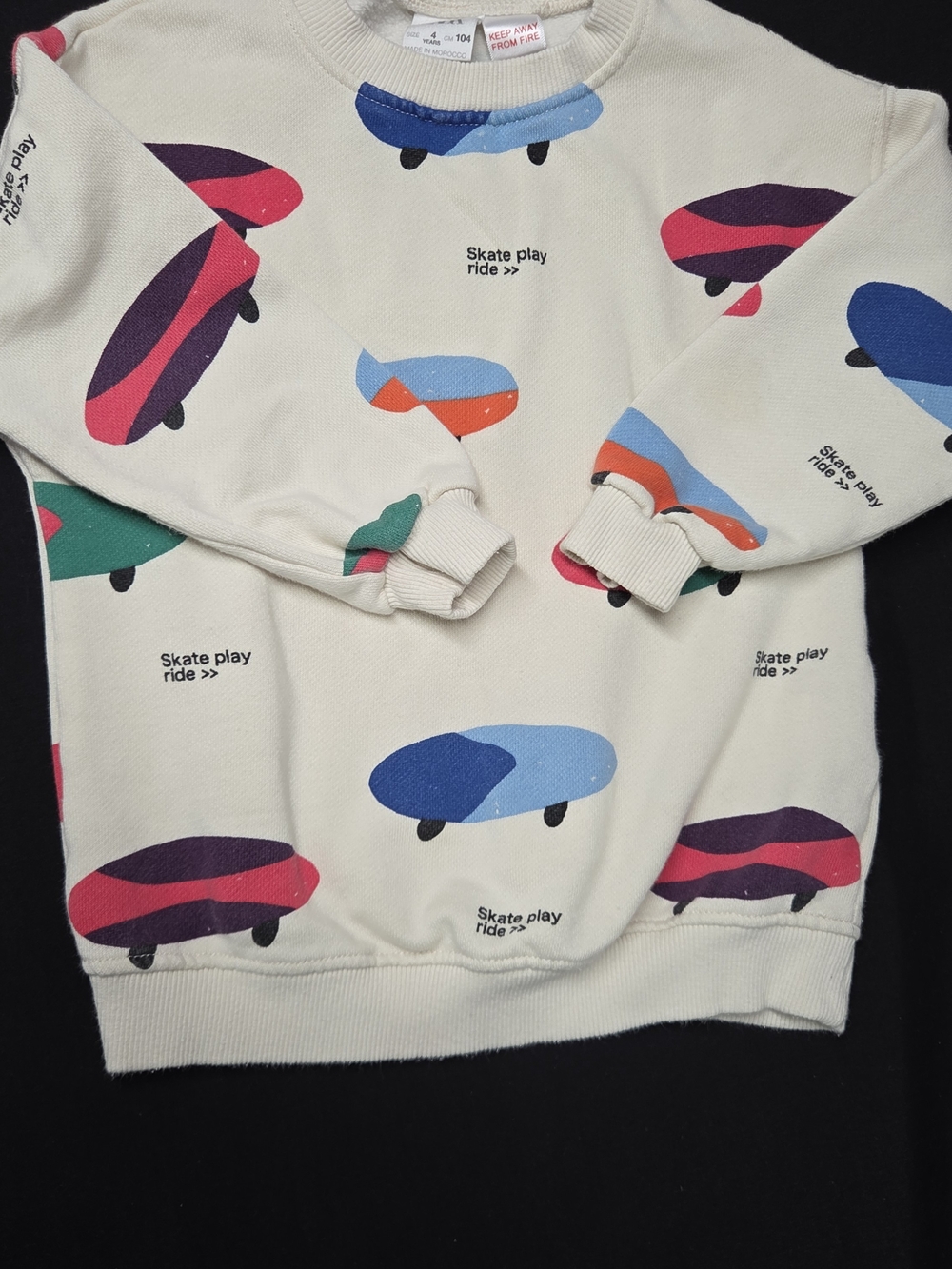 Zara Cream Crewneck Sweatshirt with Multicolor Skate Graphics
